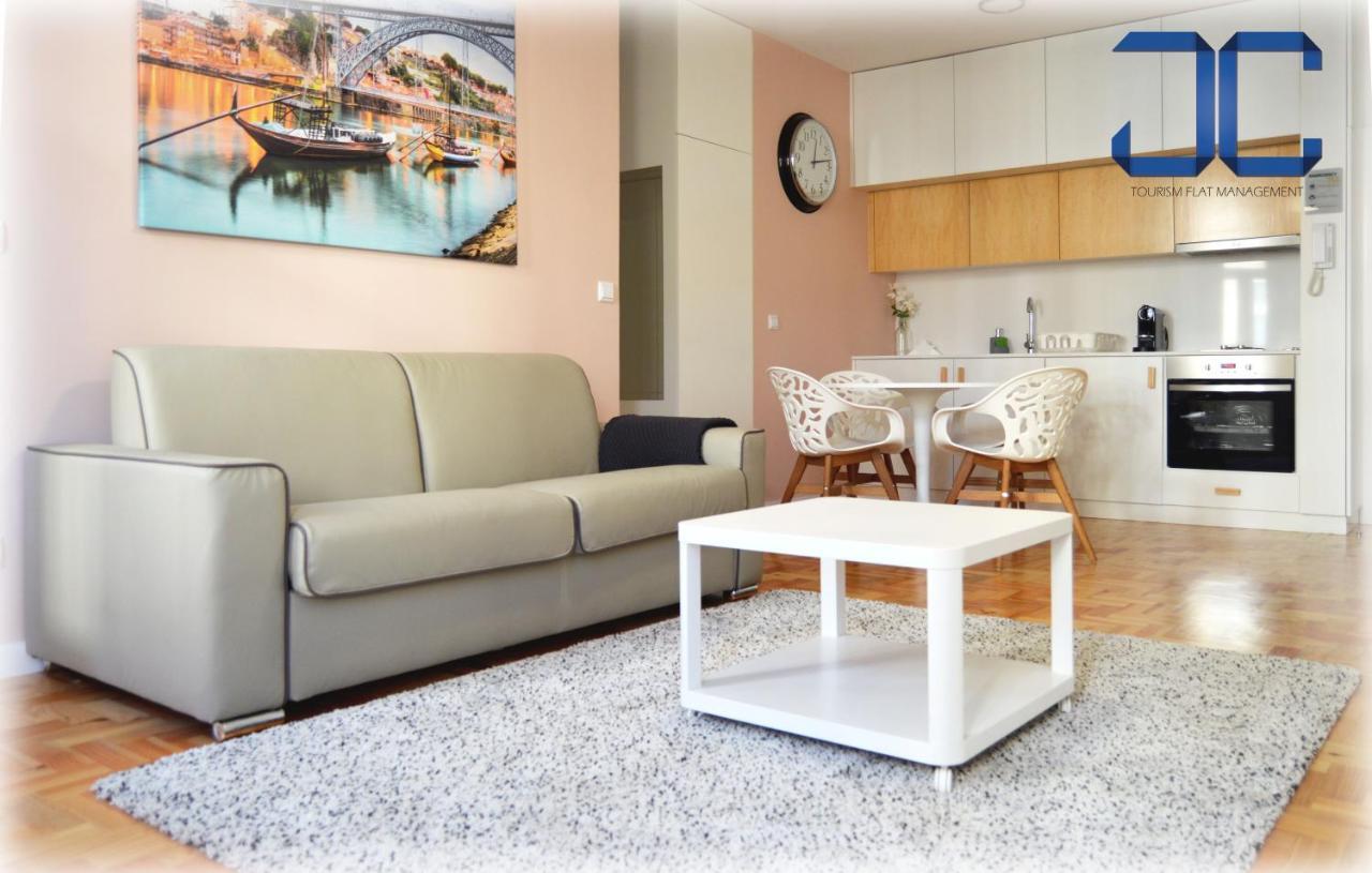 Point Apartment By Jc Porto Eksteriør billede